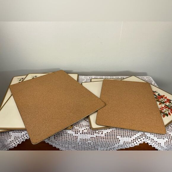 Set of 7 vintage Christmas placemats || Retro Christmas placemats || kitchen - Picture 7 of 8